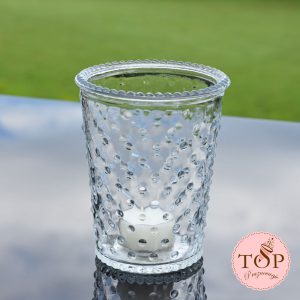 Izposoja večnamenska prozorne vaze ali svečnika za poročne dekoracije miz.
